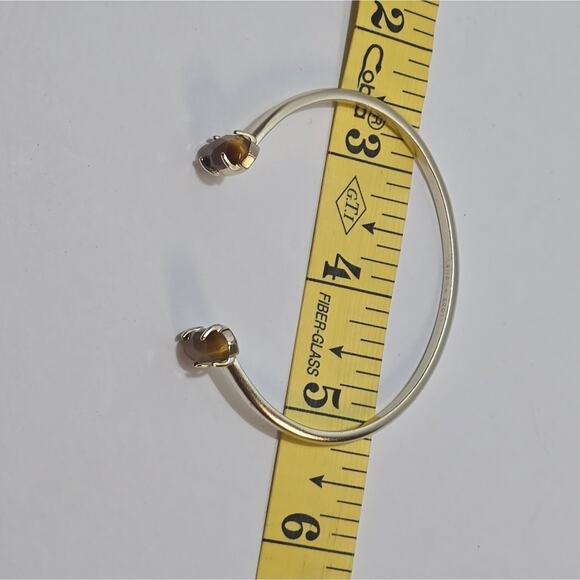 KENDRA SCOTT Tiger's Eye and Gold Open Cuff Pinch Bracelet - Picture 4 of 5